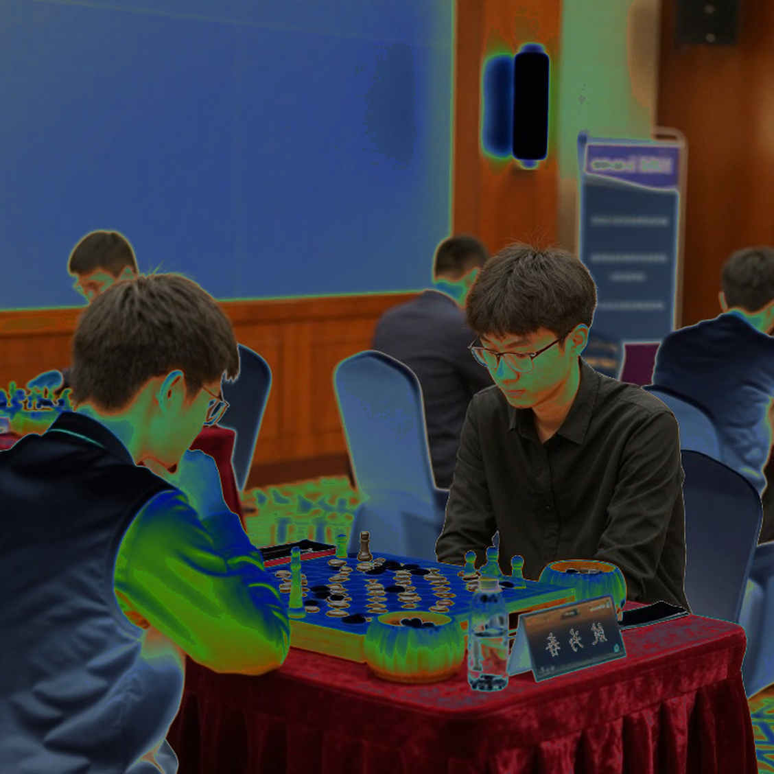 Vòng 9 Olympiad cờ vua: Cú thoát hiểm của Gukesh ở bàn 4 và vết nứt cấu trúc của Ấn Độ