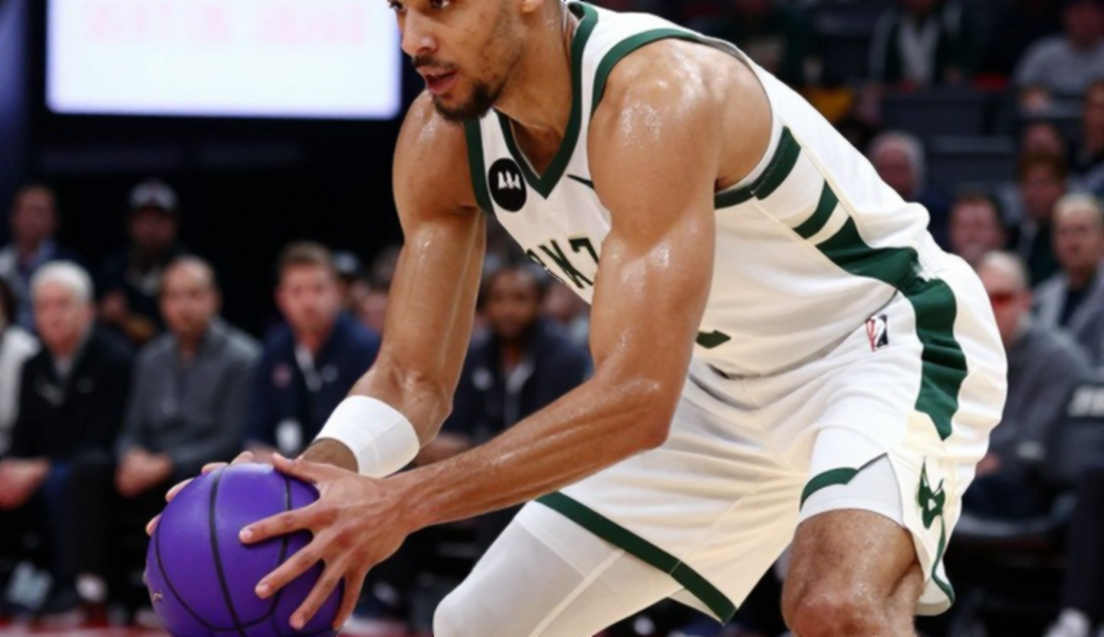 Báo cáo chấn thương NBA: Trang công khai và trang không ai được đọc